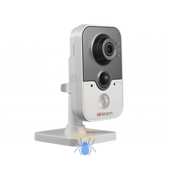 IP-камера HiWatch DS-I214 фото