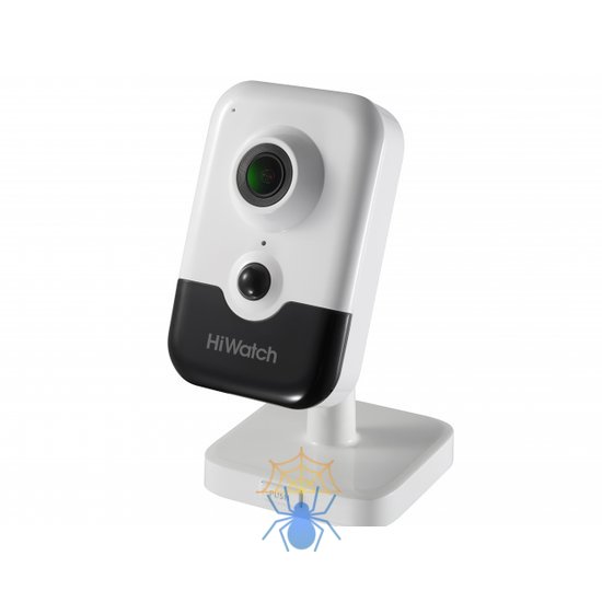 IP-камера HiWatch IPC-C042-G0 фото